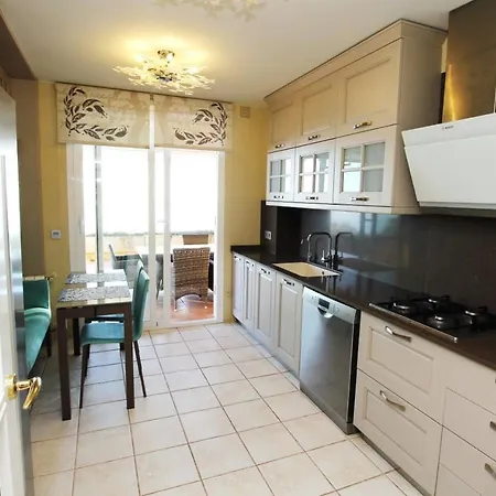 Vistabonita With Sea View In Hills Villa